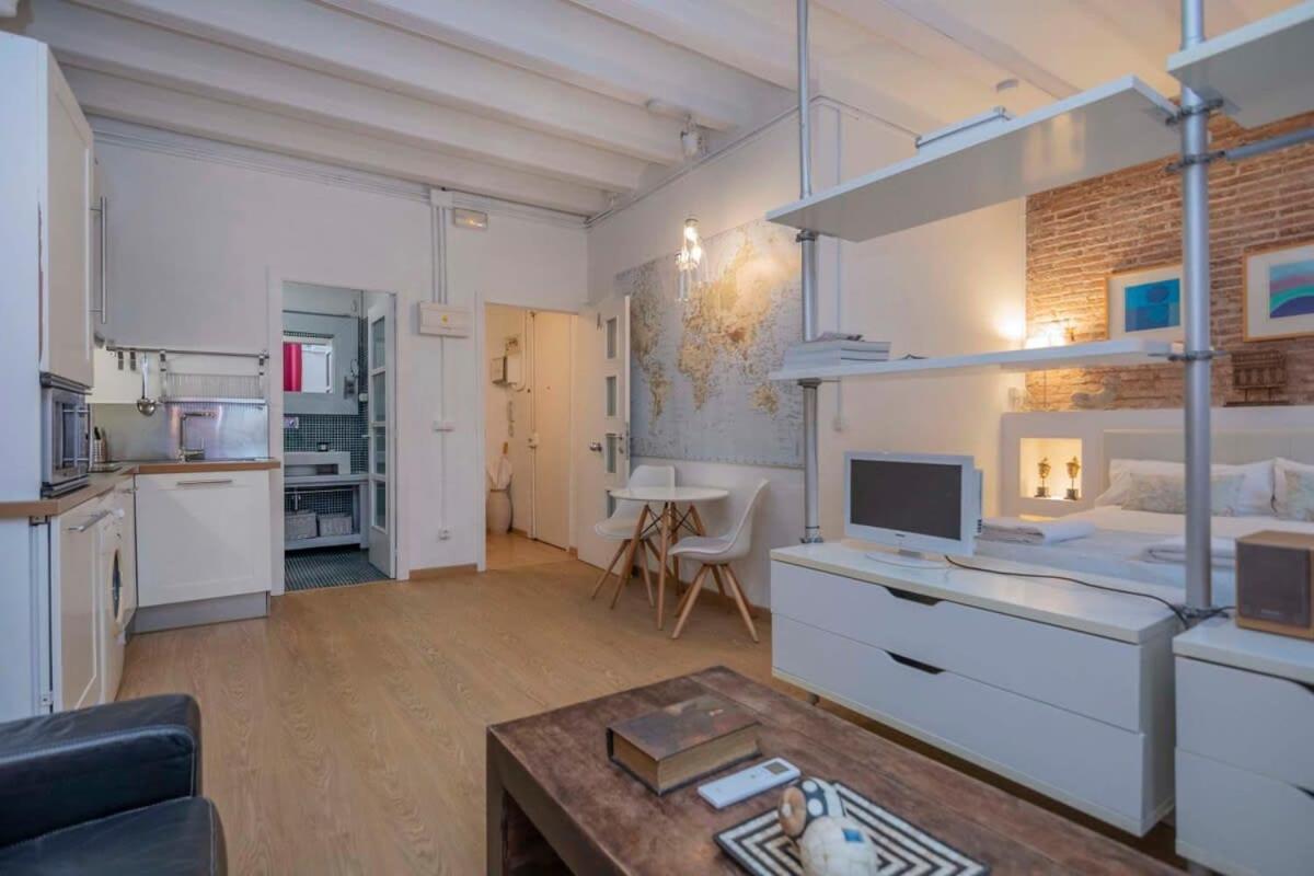 Exclusive 2 Bedroom Apartment In The City Center 巴塞罗那 外观 照片