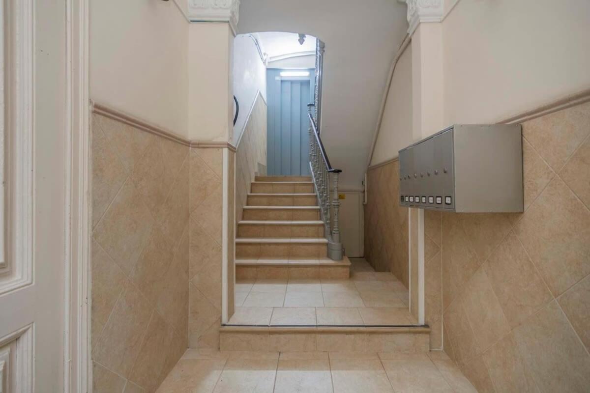 Exclusive 2 Bedroom Apartment In The City Center 巴塞罗那 外观 照片