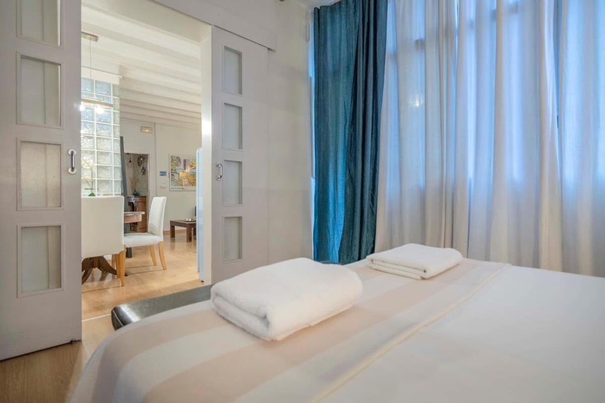Exclusive 2 Bedroom Apartment In The City Center 巴塞罗那 外观 照片