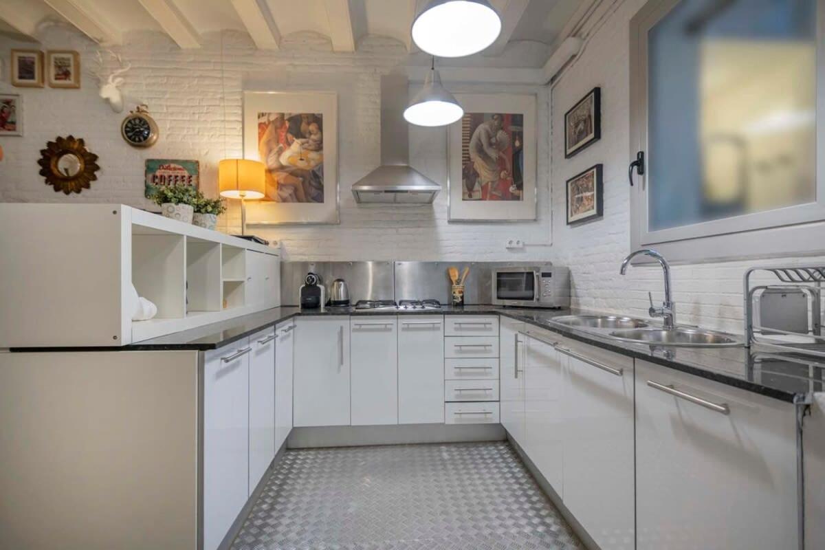 Exclusive 2 Bedroom Apartment In The City Center 巴塞罗那 外观 照片